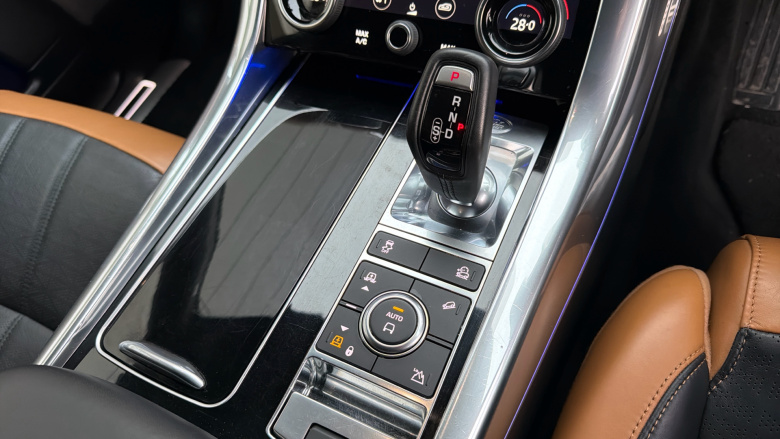 Land Rover Range Rover Sport 5.0 V8 S/C Autobiography Dynamic 5dr Auto Petrol Estate